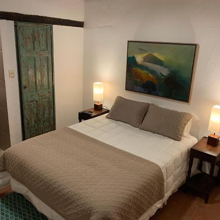 Cucuruchos Boutique Hostel (Adults Only) Antigua Esterno foto